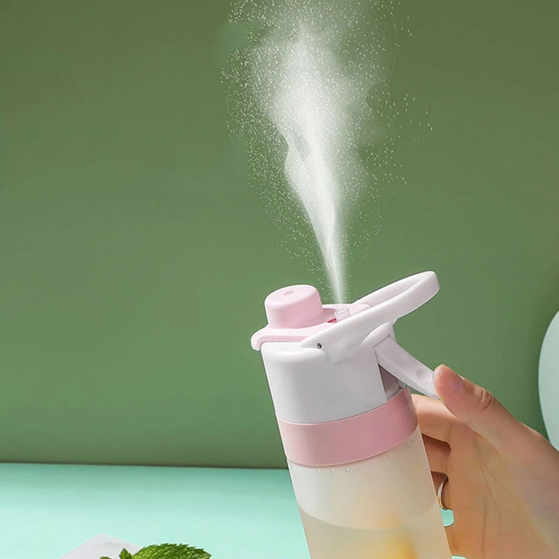 700ml Spray Water Bottle for Outdoor Sport